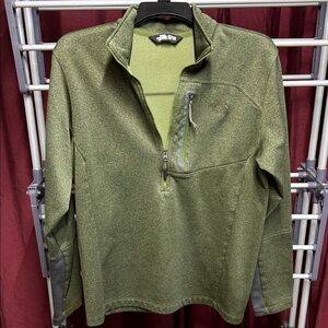 The North Face Forest Green Zip-Up Shirt